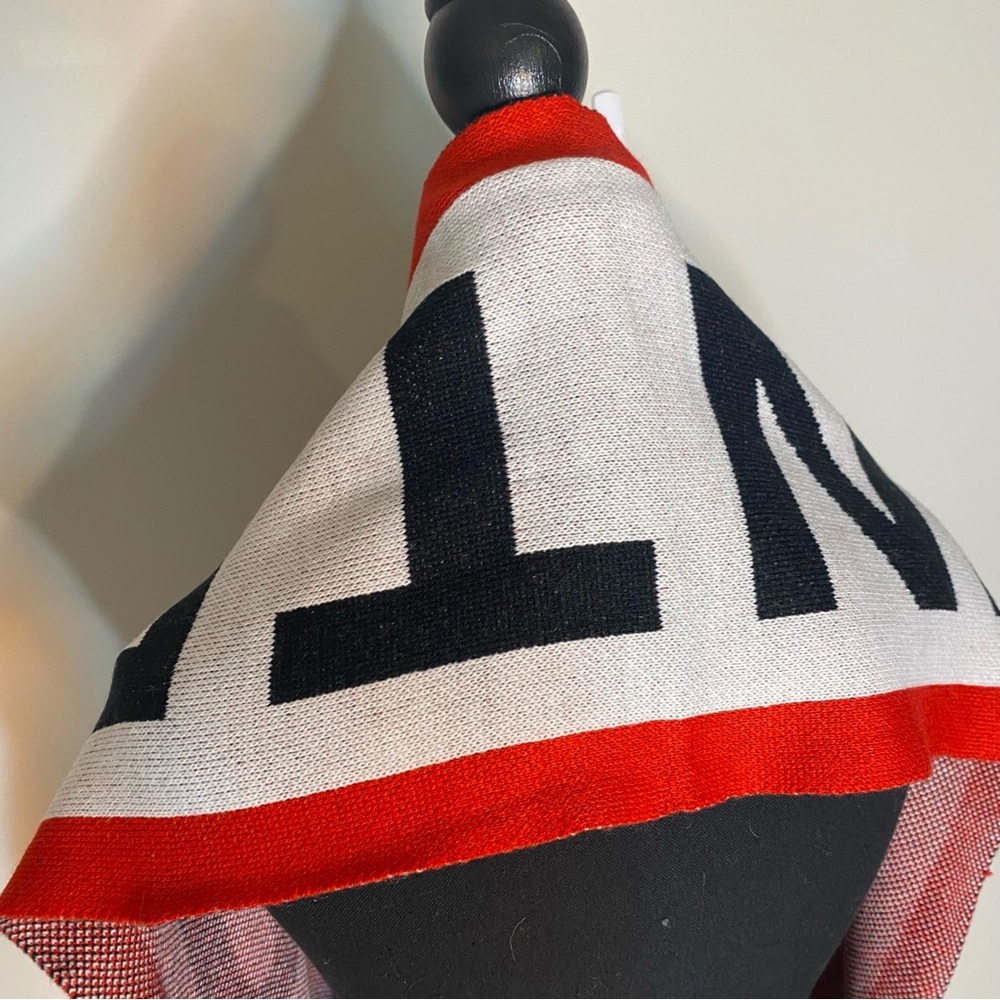 HUNTER New Red White Black Logo Knit Scarf Rectangle - Picture 6 of 16